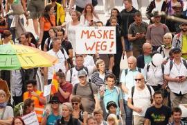 Berlino, proteste contro le norme anti-Covid
