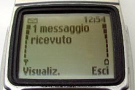 messaggio SMS (fonte wikipedia)