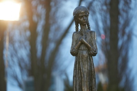 La petizione affinché il Senato riconosca l'Holodomor come genocidio