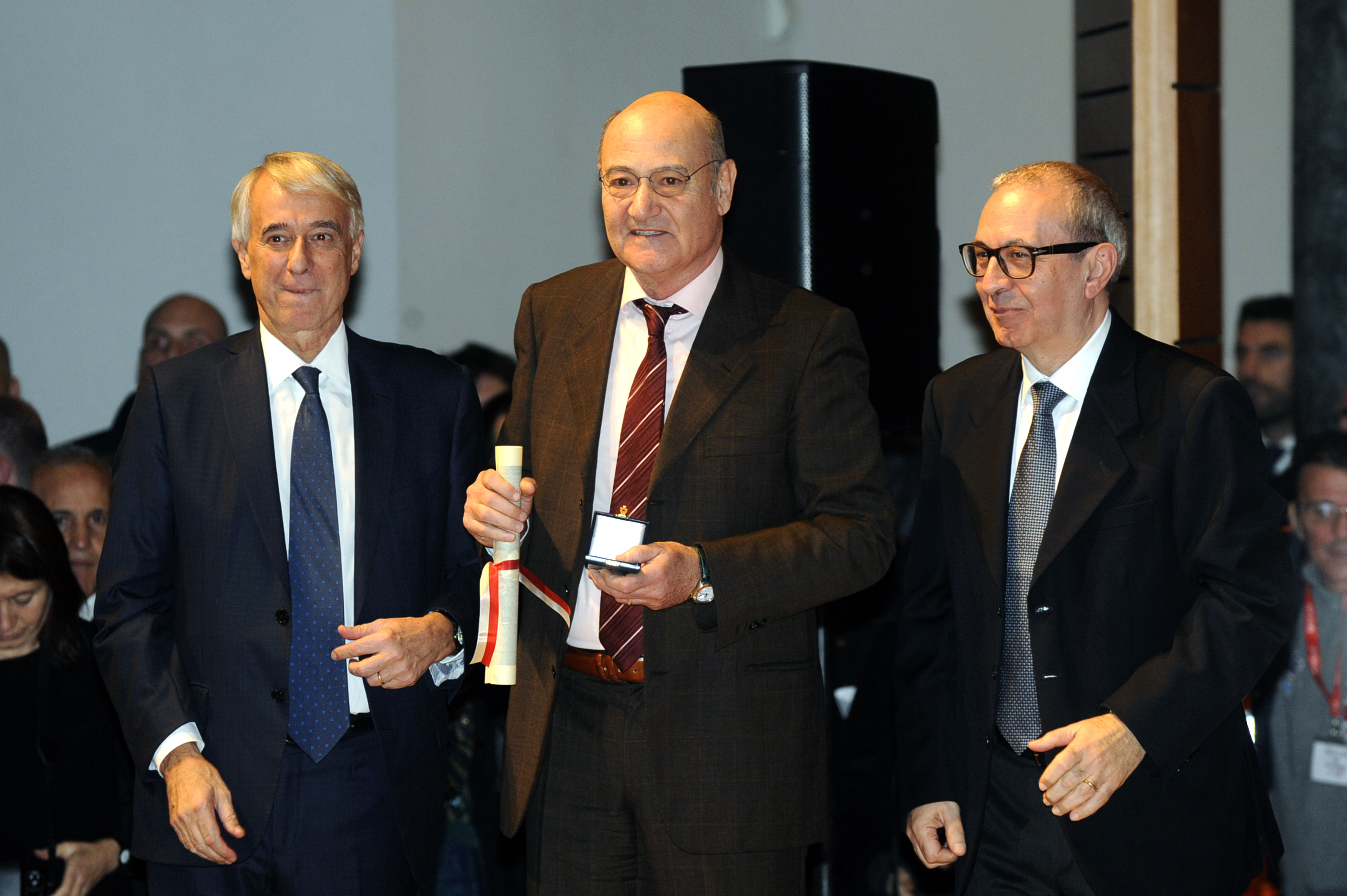 Milano premia Gabriele Nissim Ambrogino d'Oro per il presidente di